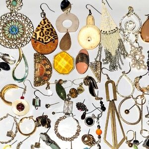 Single earring jewelry lot